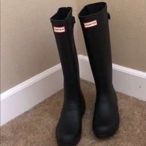 Black Hunter rain boots